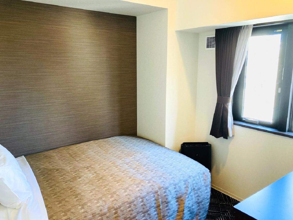 Hotel Livemax Sendai Hirosedori Екстер'єр фото